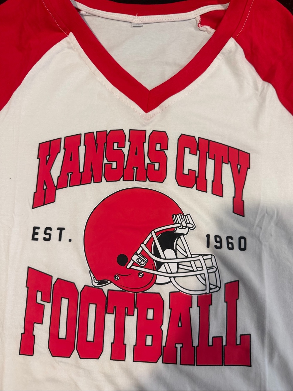 Kansas City Football Women’s Red & White V‑Neck Tee XL